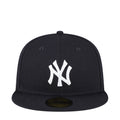 Yankees On Field 5950